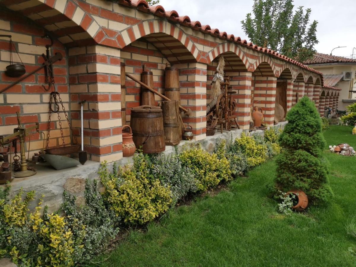 Възрожденски Комплекс Чардакъ Сопот מראה חיצוני תמונה